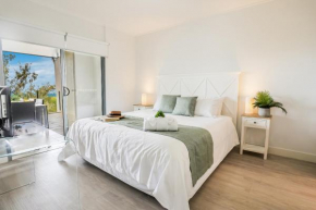 Azure Vista - 3 Bedroom Unit - Ocean Views